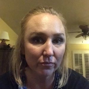 Meet your Posher, Anne